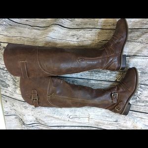 G by guess boots like new size 6 low heel